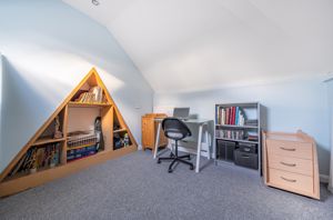 Bonus loft room- click for photo gallery